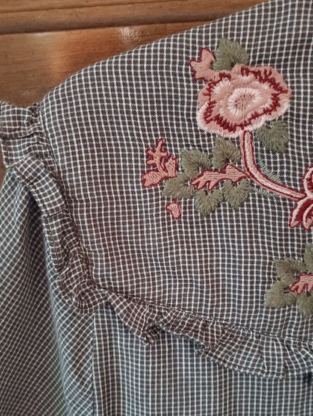 Check Embroidered Ruffle Snap Button Top - Pink Floral - Picture 6 of 8